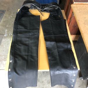 Men’s leather biker chaps (size L to XL)
